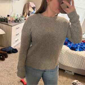 GAP Women's Classic Gray Crew Neck Sweater